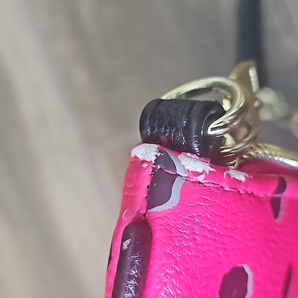 Betsey Johnson Wristlet Accessories Bag - Picture 5 of 9